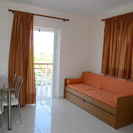 Maria'S Filoxenia Suites Δρέπανο Εξωτερικό φωτογραφία