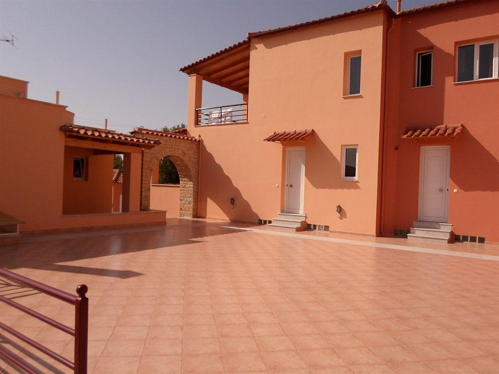 Maria'S Filoxenia Suites Δρέπανο Εξωτερικό φωτογραφία