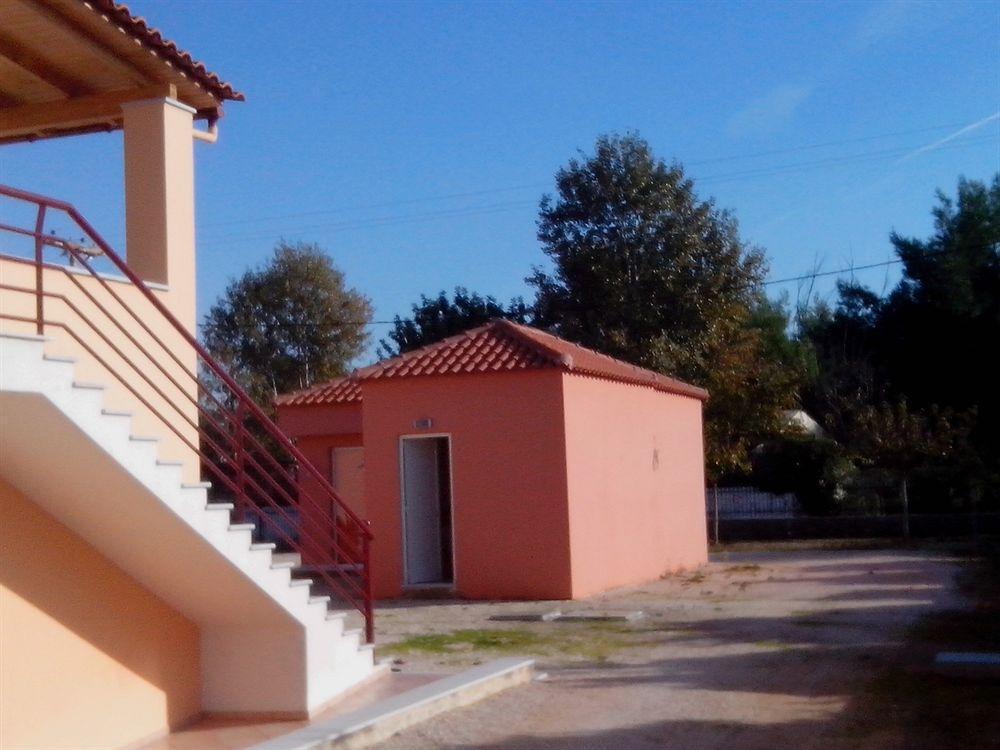 Maria'S Filoxenia Suites Δρέπανο Εξωτερικό φωτογραφία