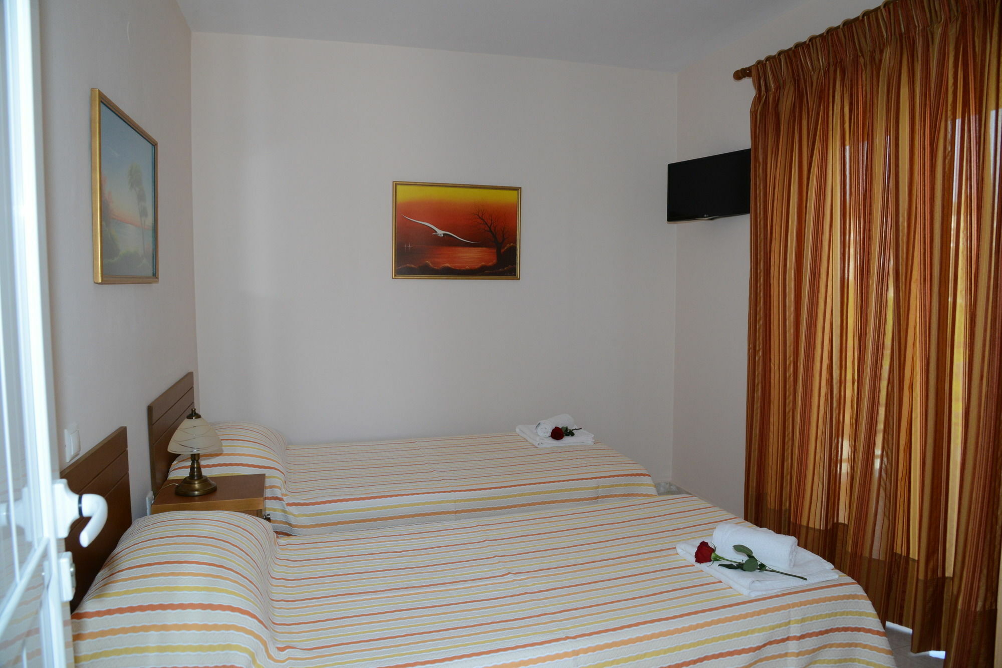 Maria'S Filoxenia Suites Δρέπανο Εξωτερικό φωτογραφία